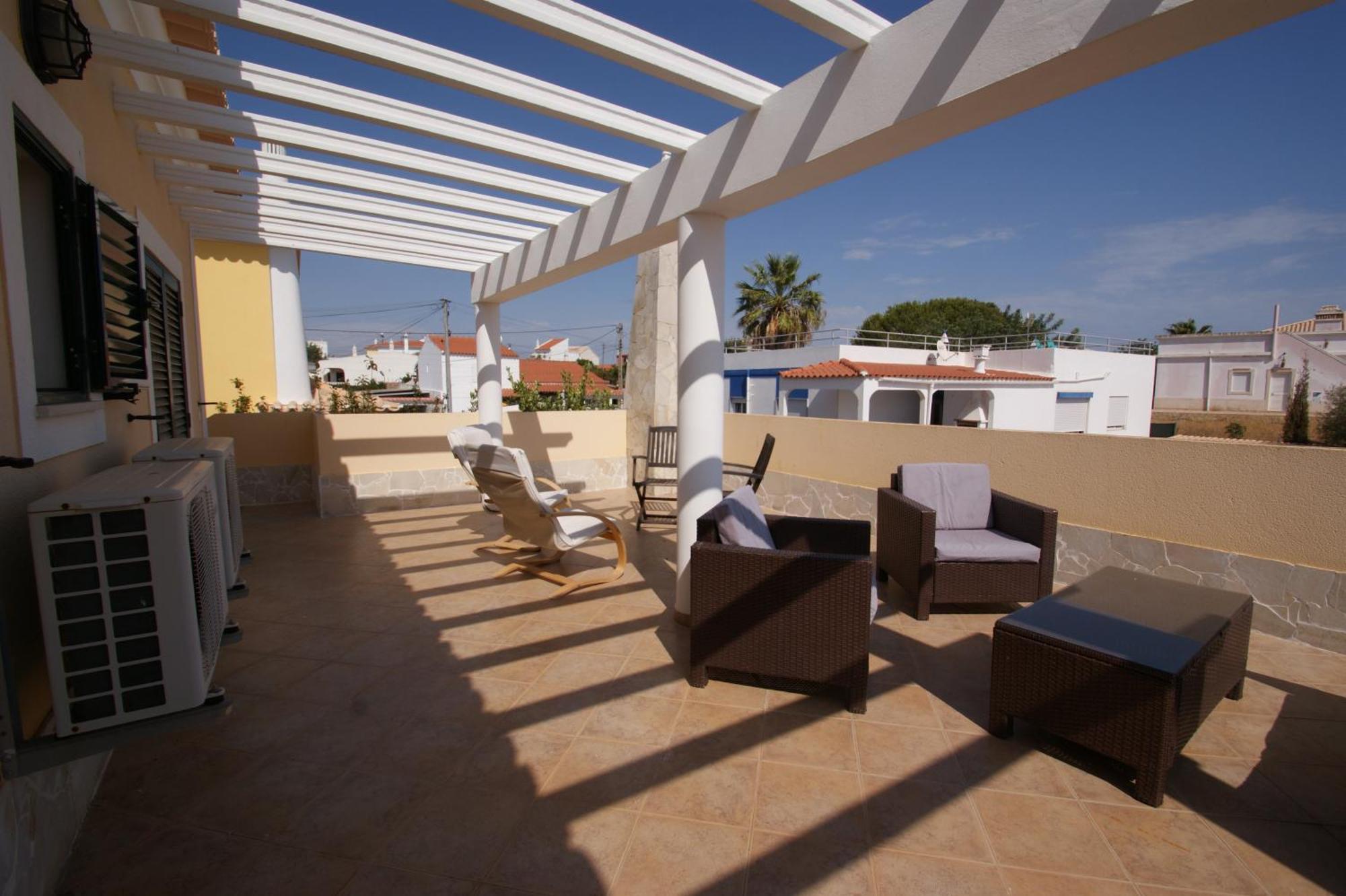 Vivenda Luz E Ludica Villa Altura